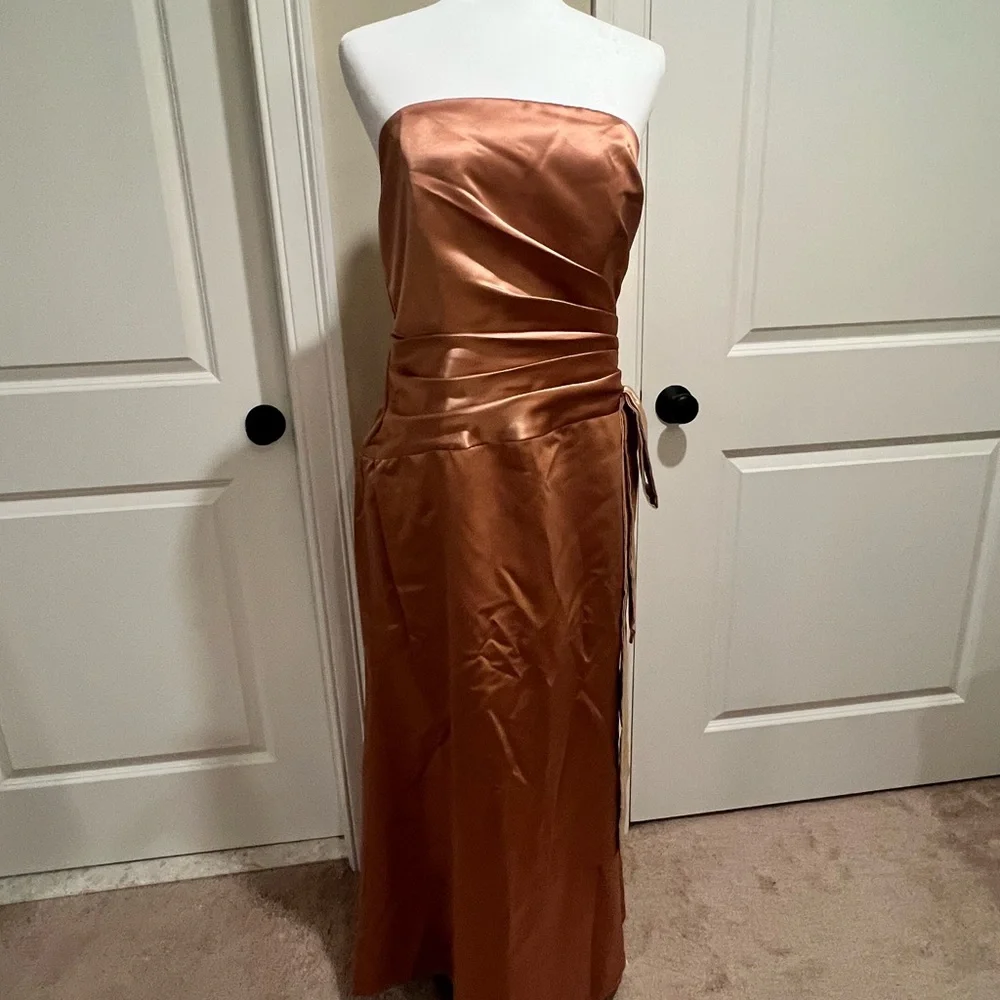 Dessy Gold Butterscotch Evening Bridesmaid’s Prom Dress sz 14 - Picture 3 of 13